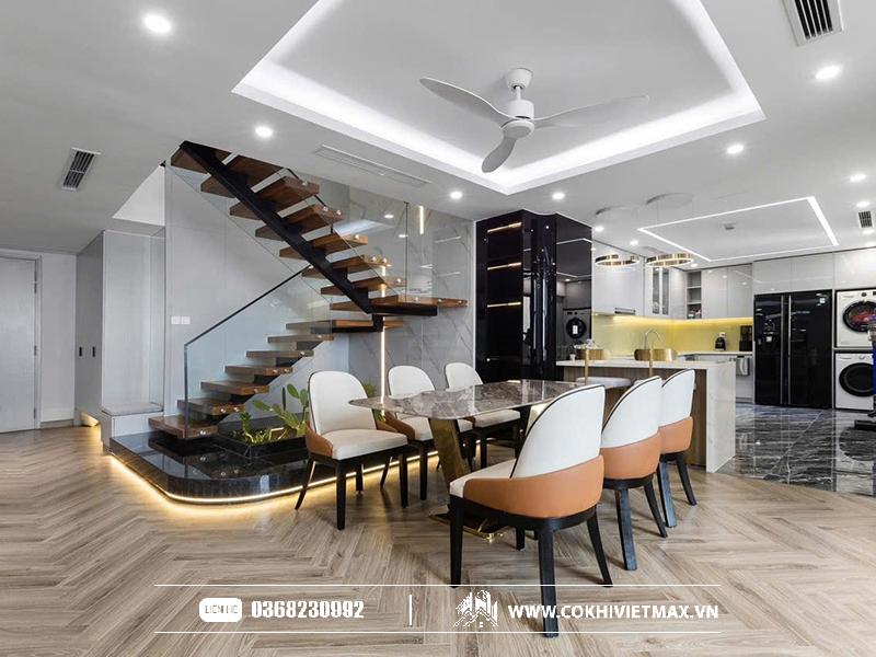 Mẫu khung thép hàng rào hiện đại với đường nét tinh tế, phù hợp với kiến trúc nhà phố